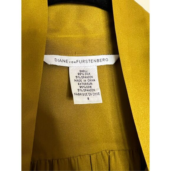 Diane Von Furstenberg Trelodie Tie Silk Blouse - Picture 6 of 7